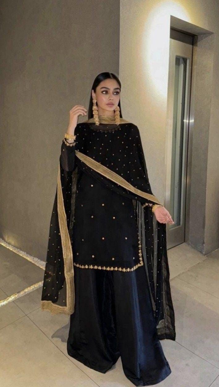 EMBROIDERED ORGANZA UNSTITCHED 2 PCS